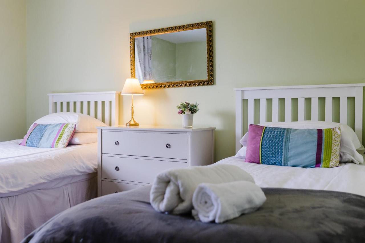 May Tree Cottage Manorbier 5 Mins From The Beach Sleeps 4 Ngoại thất bức ảnh