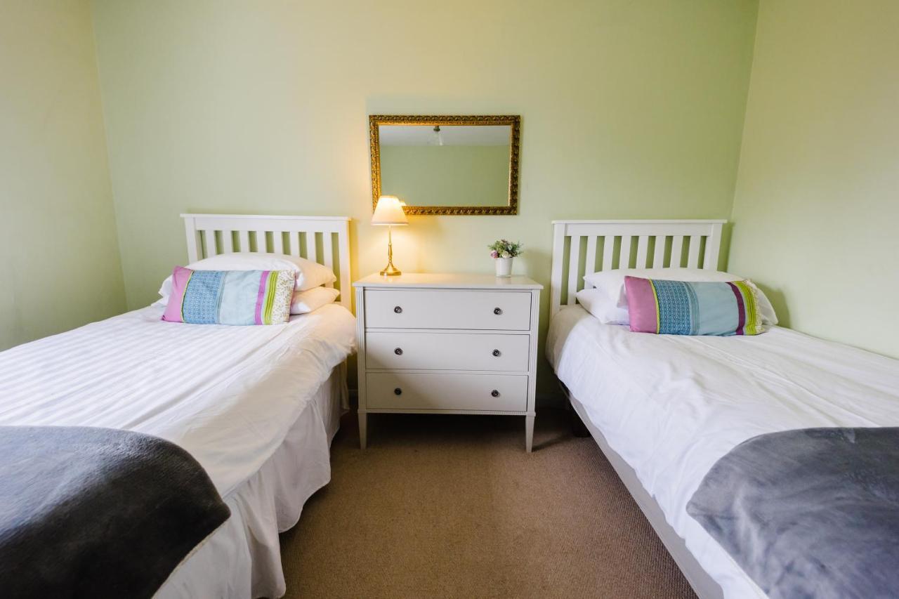 May Tree Cottage Manorbier 5 Mins From The Beach Sleeps 4 Ngoại thất bức ảnh