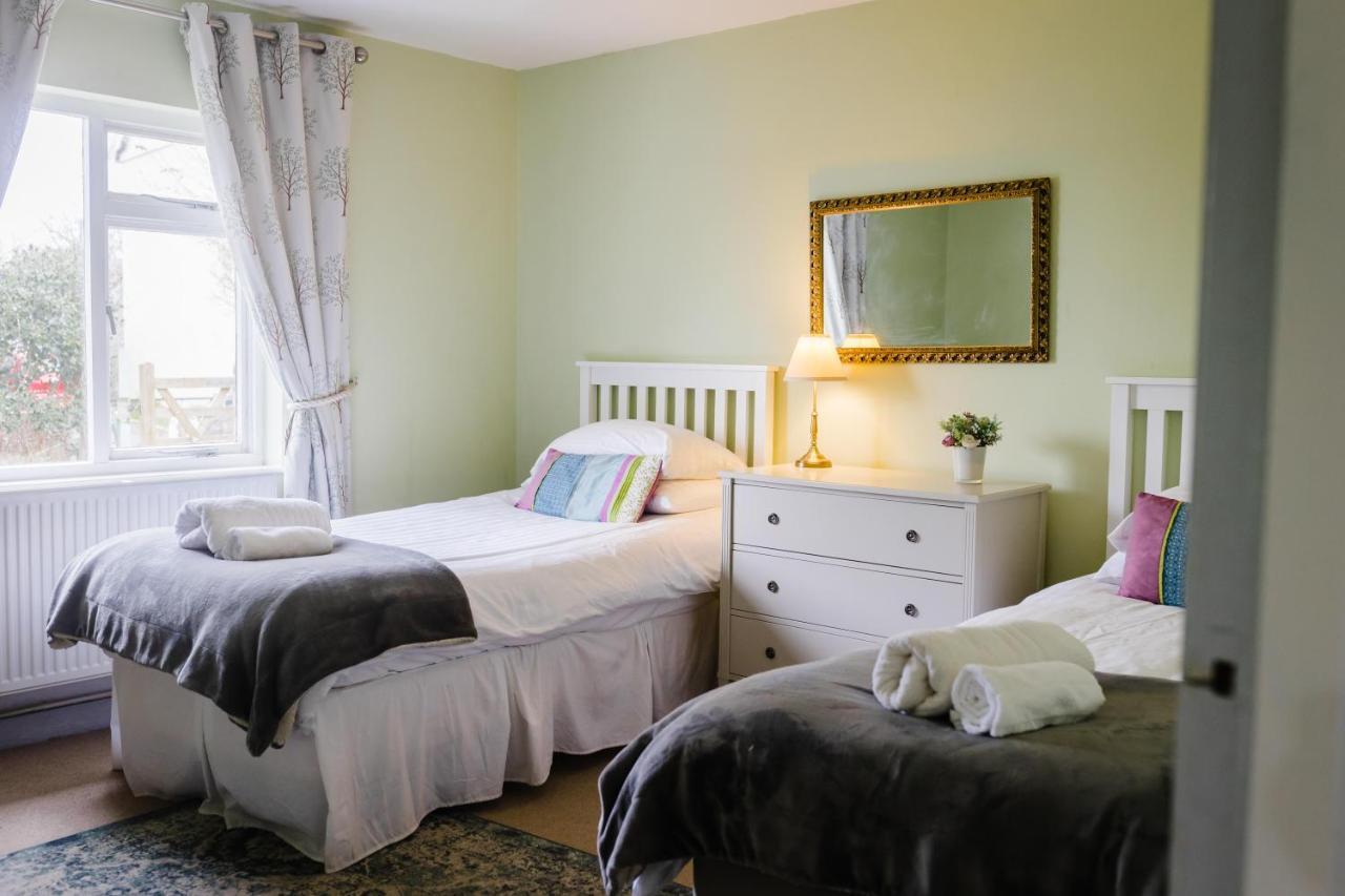 May Tree Cottage Manorbier 5 Mins From The Beach Sleeps 4 Ngoại thất bức ảnh