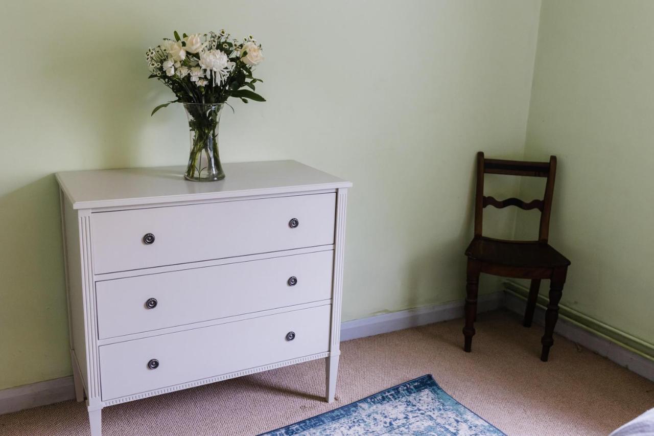 May Tree Cottage Manorbier 5 Mins From The Beach Sleeps 4 Ngoại thất bức ảnh