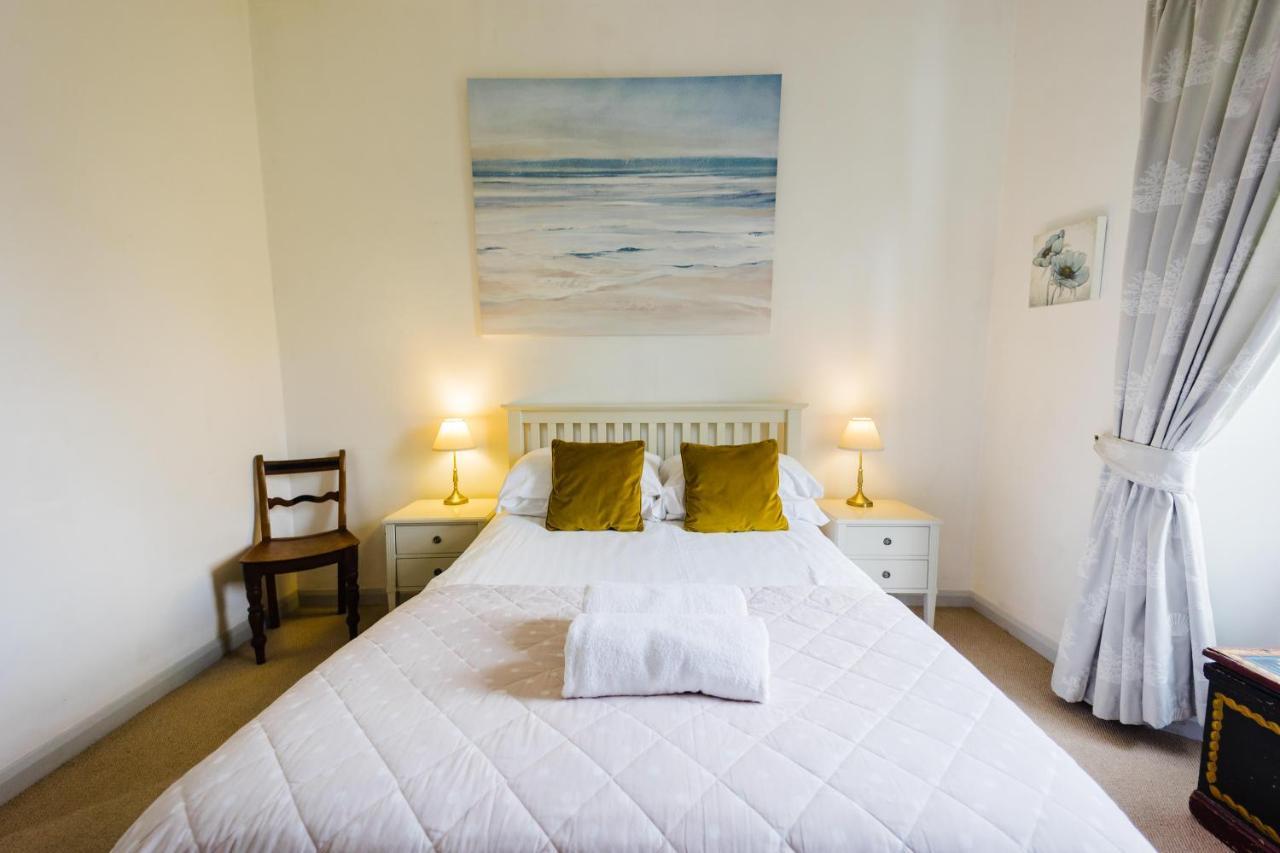 May Tree Cottage Manorbier 5 Mins From The Beach Sleeps 4 Ngoại thất bức ảnh